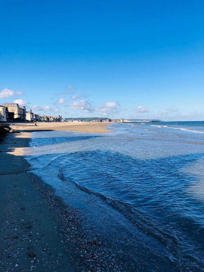Son Des Mouettes Plage Трувил сюр Мер Екстериор снимка